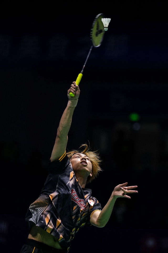 水平的全面 水平的全面