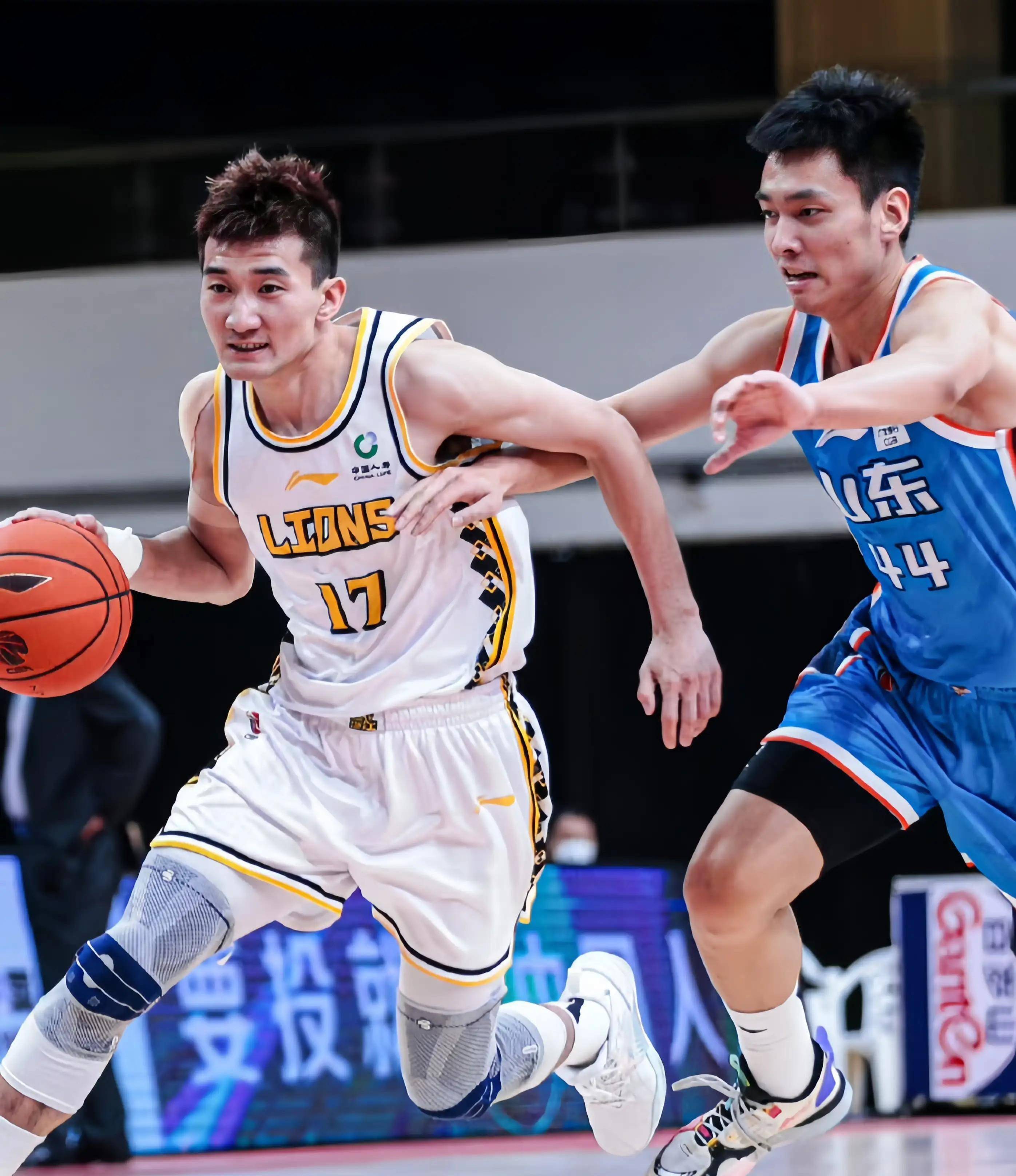 相关性与多 相关性与多